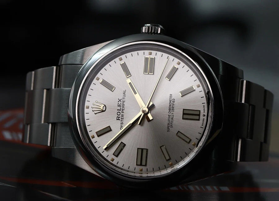 Rolex Oyster Perpetual 41 OP41 Silver Dial 124300 – 2023