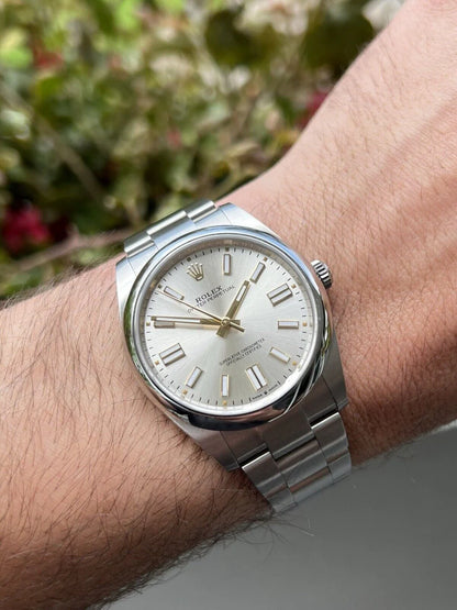 Rolex Oyster Perpetual 41 OP41 Silver Dial 124300 – 2023