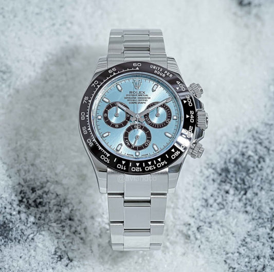 Rolex cosomograph Daytona platinum ice blue dial